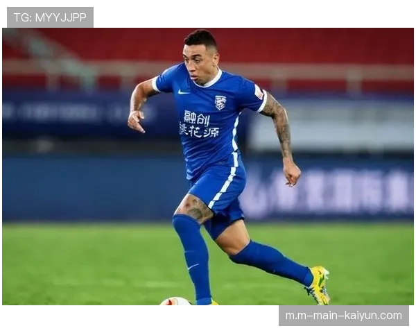 全北现代边后卫套边助攻频繁 弱侧转移制造传中机会 全北现代边后卫套边助攻频繁 弱侧转移制造传中机会