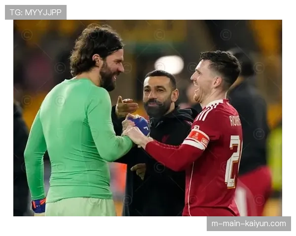 阿森纳曼城联赛杯决赛前心理博弈 枪手冲击四冠王蓝月背水一战